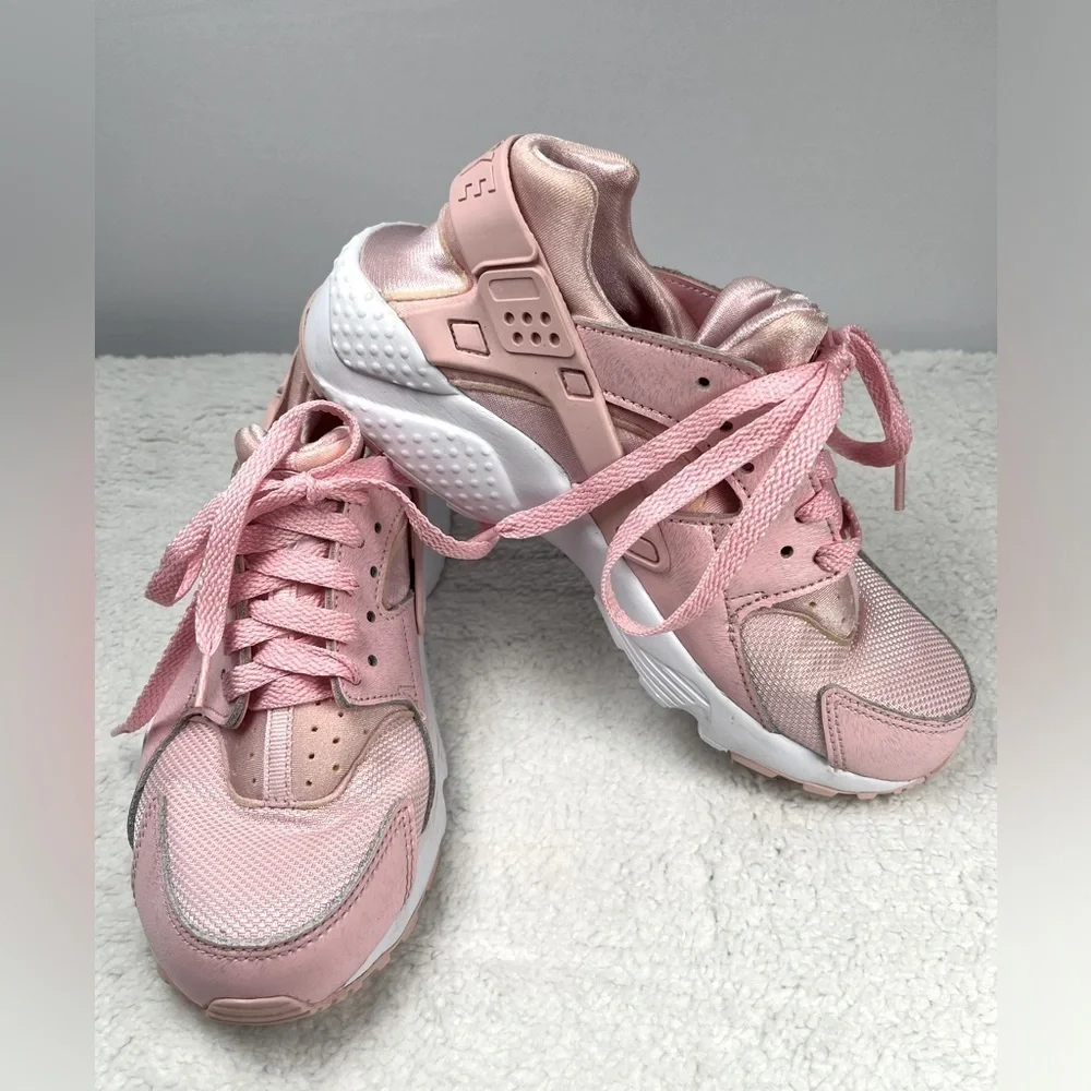 Nike Girls Huarache Run SE Shoes